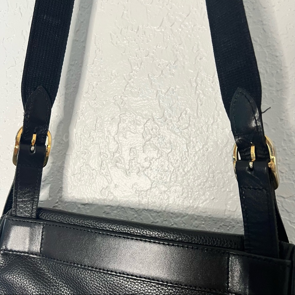Vintage Longchamp Black Leather Sling Bag - Picture 6 of 11